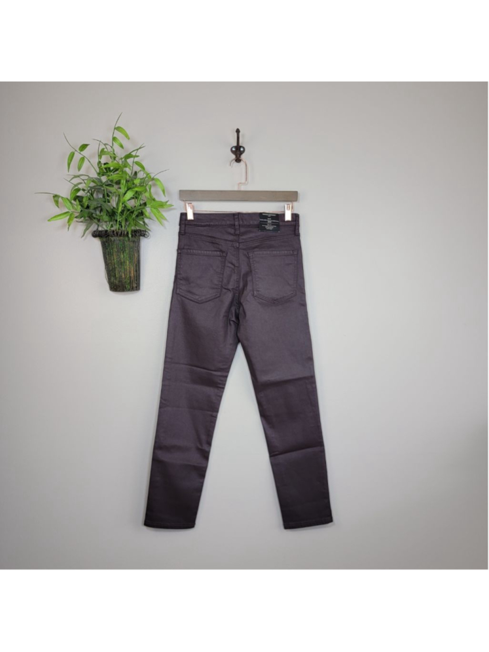NEW Banana Republic High Rise Slim Fit Straight Let Coated Jeans Red Brown 4 27 - Picture 11 of 13